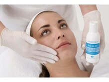 ケア(CARE)/クリスティーナ