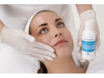 ケア(CARE)/クリスティーナ