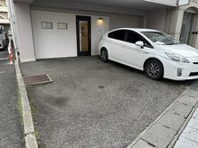 ビュール(VIERU)の雰囲気（駐車場完備！お店の目の前駐車可能です◎）