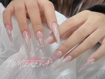 ルミエレヴァ(Lumiereva)/長さ出し持ち込み