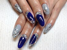ラウト デコレーションアンドネイルサロン(Lauto Decoration&Nail Salon)/ブルーとグレーネイル