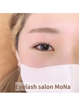 モナ(MoNa)/韓国風束間まつ毛パーマ