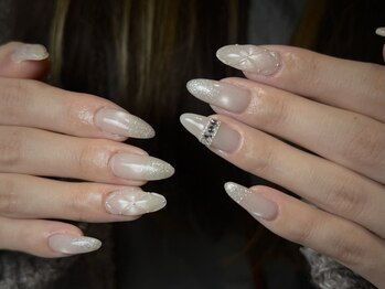 プリュム(plume)の写真/《韓国ワンホンがリピーター様に大人気》上品なデザインで周りと差のつく指先に彩ります♪モチ重視◎