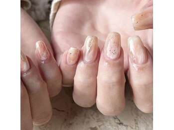 ネイルサロンアンドスクール ミュー(Nail Salon & school mieux)の写真/何度でもオフ無料で、２回目以降も通いやすい！フィルイン一層残し/長持ち&取れないパラジェル使用でモチ◎