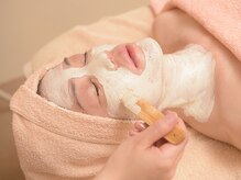 スクール併設アロマテラピーサロン ラシエスタ/毛穴引き締め