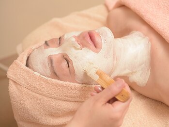 スクール併設アロマテラピーサロン ラシエスタ/毛穴引き締め