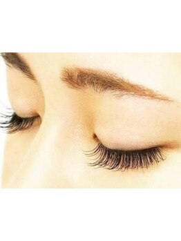 ボリュームのある目元にしたい