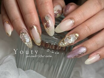 ユーティーネイル(Youty Nail)/ミラーニュアンスネイル