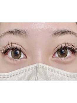 ボリュームのある目元にしたい