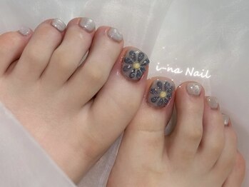 イーナネイル(i-na Nail)/マグネット×ぷっくりフラワー