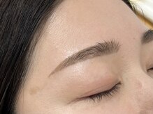 イーエムエー(e.m.a)/アイブロウスレッディング