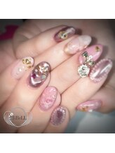 ミイベル(Mi BeLL)/ピンクネイル