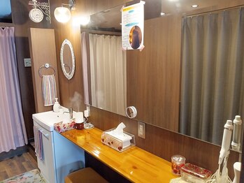 美 セル(cell)/メイクルーム