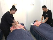 和楽　経絡伝統推拿【ワラクケイラクデントウスイナ】もみほぐし/経絡/足ツボ/ヘッドの雰囲気（ペアや複数同時施術も対応可能）