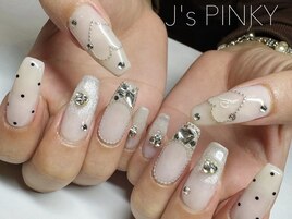 キラキラ盛り込みネイル