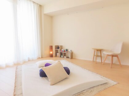 スーリヤ アーカーシャ(surya akasah)の写真