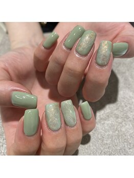ヴィヴィアンビューティ ネイルアンドアイ Viviean Beauty Nail & Eye/西森 ミントネイル