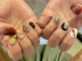 くすみカラーちぐはぐネイル★