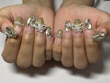 ルート(ROUTE)/ラメグラデーションネイル