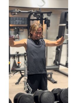 エボ パーソナルトレーニングジム 泉店(E.V.O)/バルクアップ