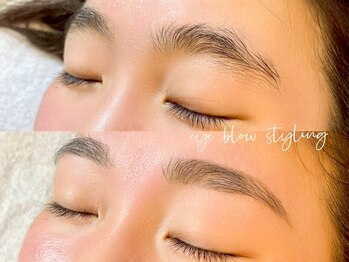 イオナ(iona)の写真/眉waxで整う自分らしい美眉に。ナチュラルなアイブロウで瞳の魅力を引き出しませんか☆