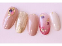 ローズクレア(Rose Crea)/押し花ネイル