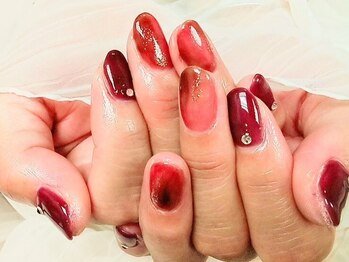 プレジア(Pleasure)の写真/【初回他店オフ込！定額ネイル¥7500】！60種類以上の豊富なデザインからご選択♪カラー変更もOK！