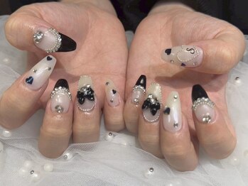 アニュレア バイ レヴィエリス(Anurea by Re’VIELISS)/持ち込みデザインネイル