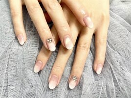 白グラ　赤　オレンジ　猫爪