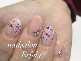 押し花春ネイル初回8500円/銀座