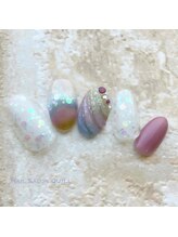 ネイルサロン クイル(QUILL)/８月ラメホロ（１）