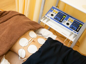 アイケア整骨院 南行徳院(i-care整骨院)/【全身整体】×【EMS】