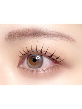 ボリュームのある目元にしたい