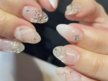 エン(En)の写真/普段使い/オフィスにもピッタリ!simpleだからこそ映える大人上品なデザインで、ワンランク上の魅せる指先に