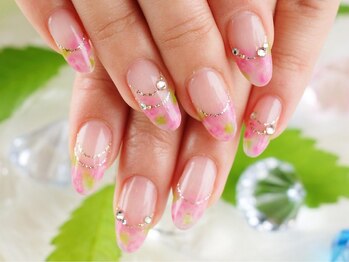 クリスタルネイル ゆめタウン筑紫野店(CRYSTAL NAIL)/フラワーフレンチ風ジェル