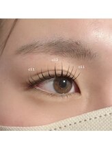 カリナ モナネイル 難波店(CARINA × monanail)/韓国風束感マツエク