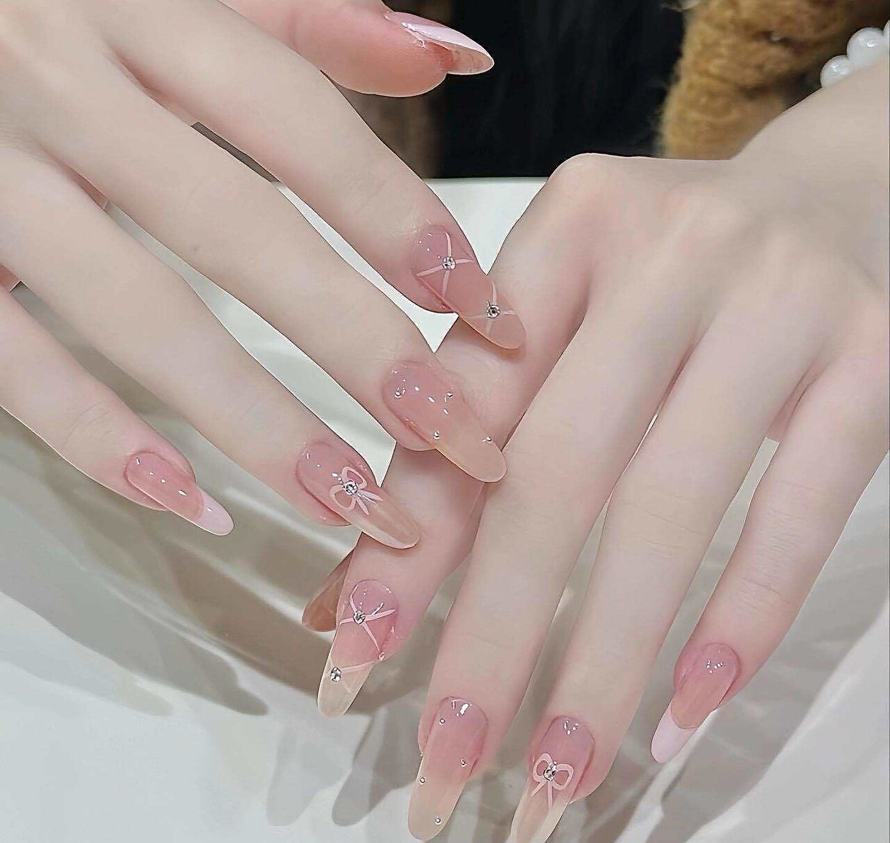 2026年冬トレンド】ピンク ガーリーのネイルデザイン集｜人気順｜202