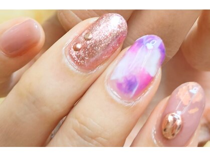 ネイルサロン ビー トライアングル 神楽坂店(B'triangle)の写真