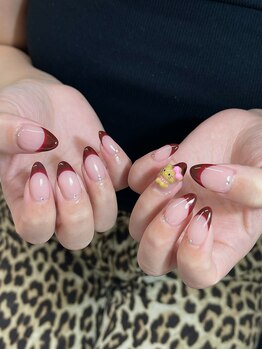 ウズ(UZU)/フレンチネイル