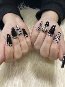 アメリー(amery)/アニマル柄ネイル