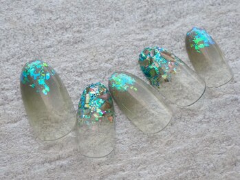 爽やかグリーンのラメフレーク