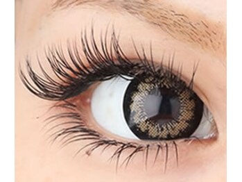 まつげエクステアンドネイル アイエスト 銀座店/柔らかい国産素材はモチの良さ◎