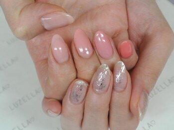 ルズ エラ プライベートネイルサロン(Luz ella private nail salon)/アシメネイル♪