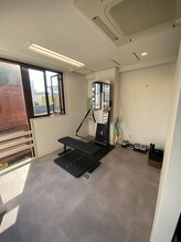 ステップワン/パーソナルトレーニングスぺース