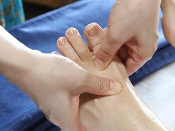 サロン インペリアル エステティック バリ/フットリンパマッサージ