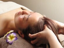 人気のヘッドスパ♪オプションでクリームバスやインドオイルも。