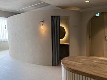 ムース 恵比寿(MUUSU)/ベージュ基調のオシャレな空間