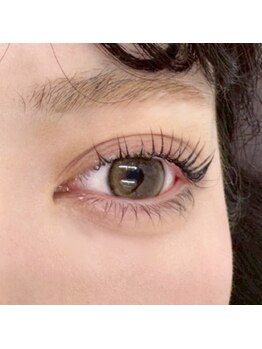 プティナの写真/根元・毛先へ最上級の各専用トリートメント使用★
選べるまつげメトリートメントも♪