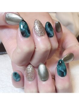 ジェイノヴァール(Jnovart)/