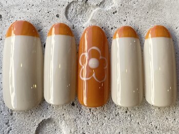 フリークネイル(FREAK Nail)/韓国風フラワーフレンチ ¥8500